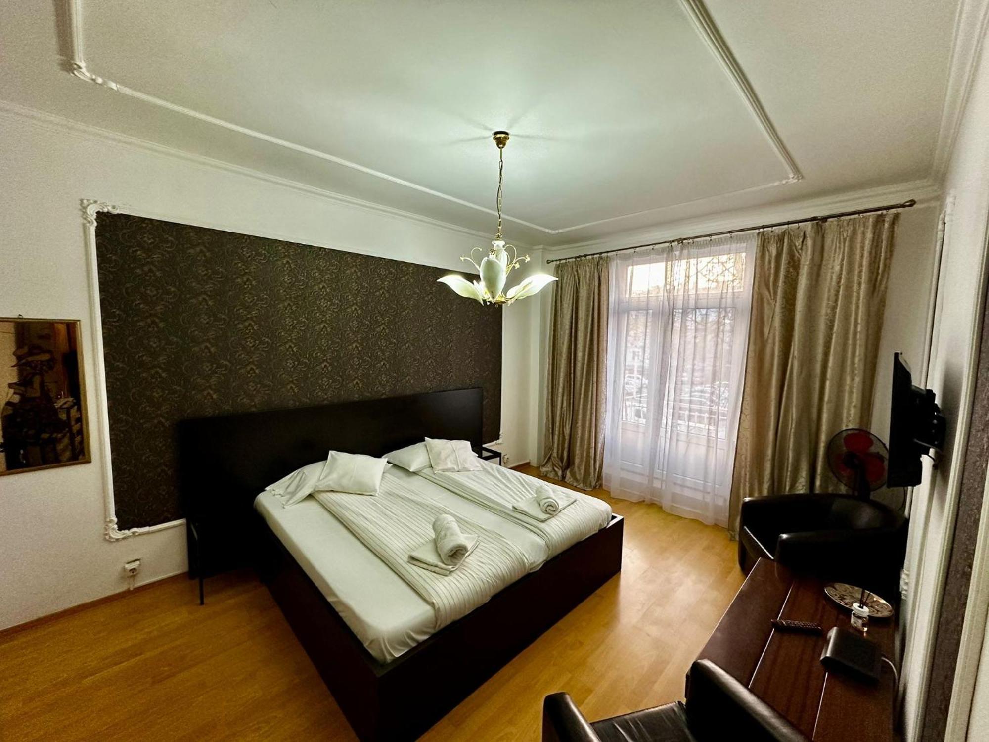 Appartamento Garsoniera ultracentral Bacău Esterno foto